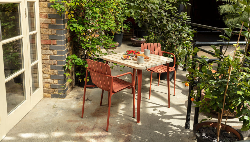 Outdoor Canteen Table